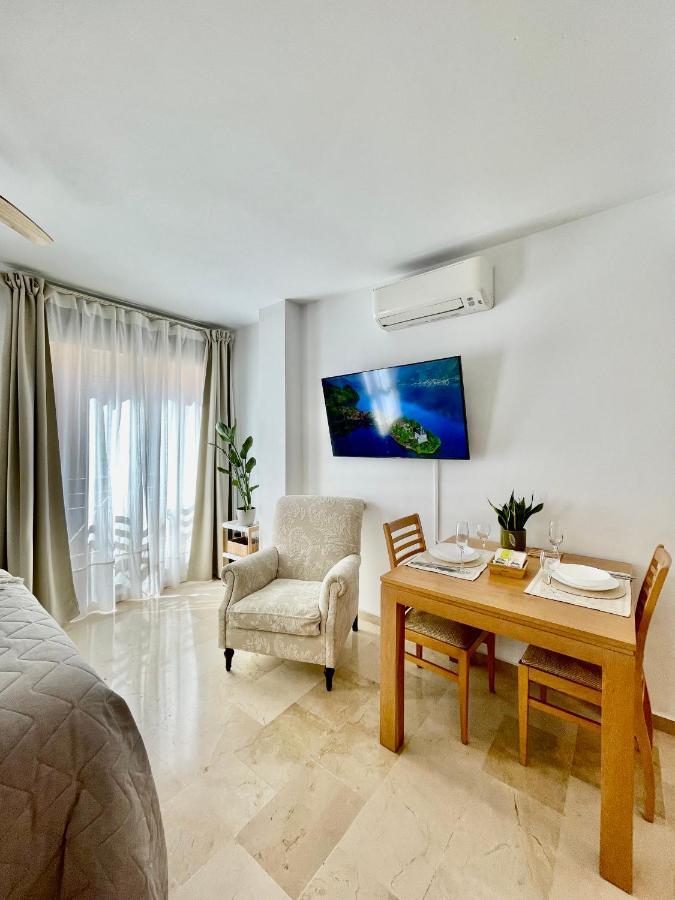 Ivory Suites Malaga Exterior photo